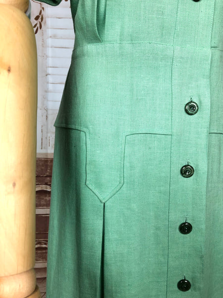 Amazing Original 1940s Volup Vintage Mint Green CC41 Moygashel Linen Dress