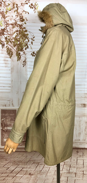 Fabulous Original Late 1940s Vintage Tan Hooded Ski Sportwear Coat By Fairway