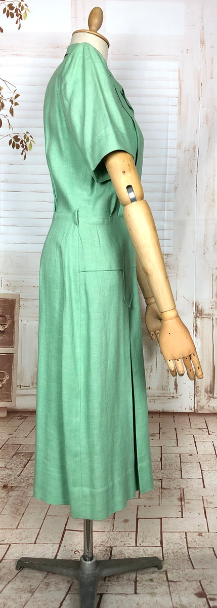Amazing Original 1940s Volup Vintage Mint Green CC41 Moygashel Linen Dress