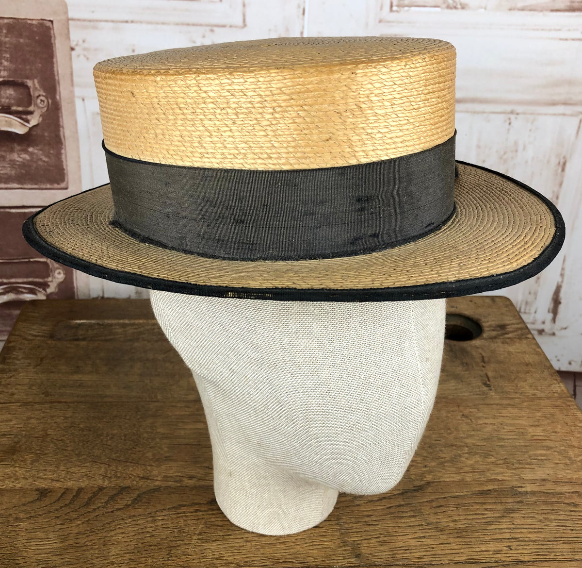 Amazing Original 1930s Vintage Black Trimmed Straw Boater Hat Black