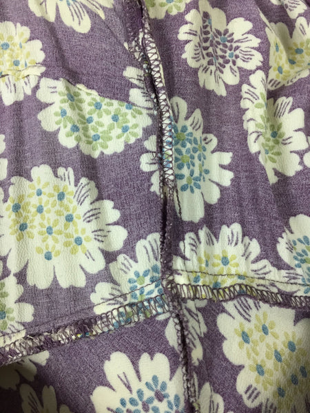 1940s Style Vintage Purple Crepe Flower Novelty Print Summer Dress