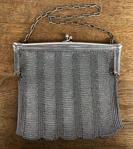 Stunning Original 1920s Art Deco Striped Metal Chain Mesh Handbag