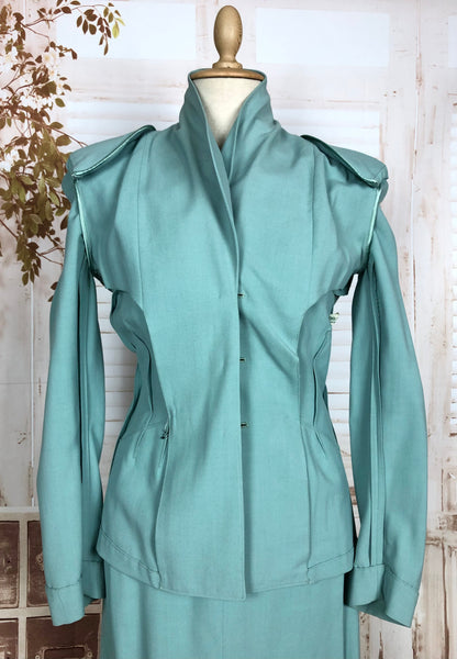 Insane Original 1940s Aqua Turquoise Summer Suit With Beautiful Buttons