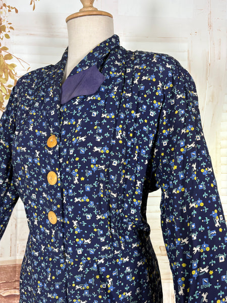 Fabulous Blue Novelty Horse And Carriage Print Volup 1940s Blazer