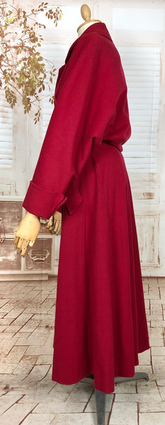 Incredible Original 1940s Vintage Lipstick Red Gabardine Fit And Flare Coat By Raelson