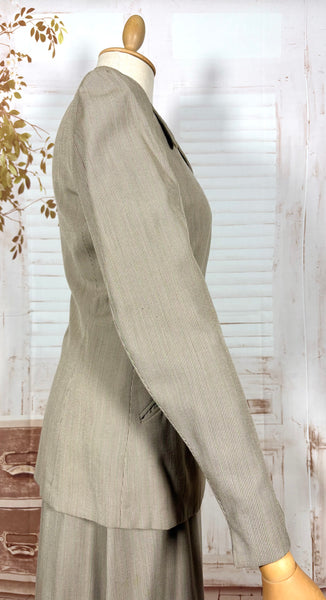 1940s Taupe Pinstripe Wool Skirt Suit – Spearpoint Collar Tailored Jacket