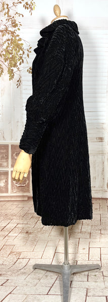 Exceptional 1920s / Early 1930s Black Textured Velvet Coat with Silk Lining and Bishop Sleeves