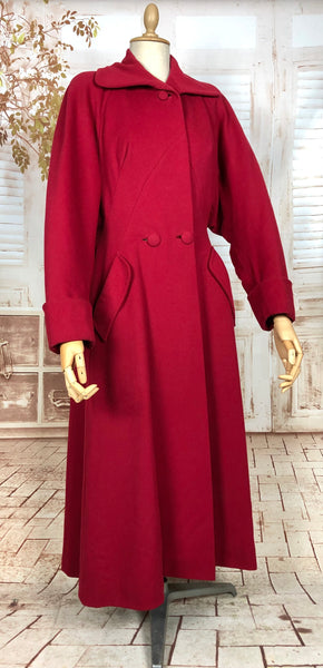 Incredible Original 1940s Vintage Lipstick Red Gabardine Fit And Flare Coat By Raelson