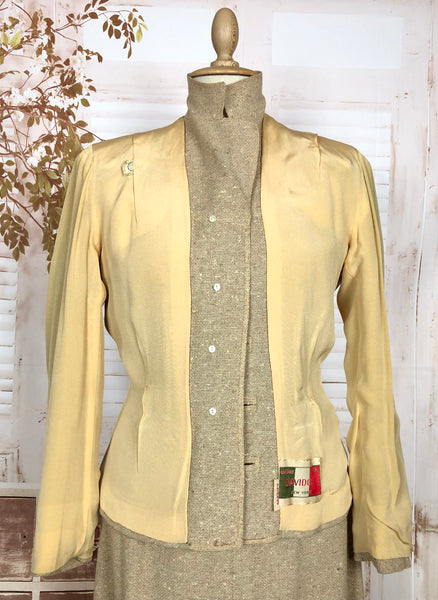 Wonderful Original 1940s Vintage Cream Lightweight Tweed Skirt Suit Tailoring