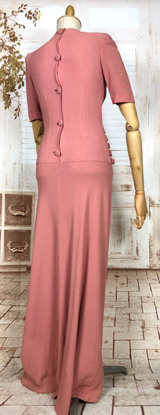 Exceptional Original 1930s Vintage Rose Pink Crepe Evening Dress With Pleated Details