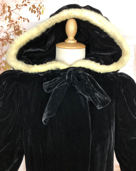 Exquisite Original 1930s Vintage Full Length Hooded Black Velvet Coat With Peaked Shoulders FOGA Label