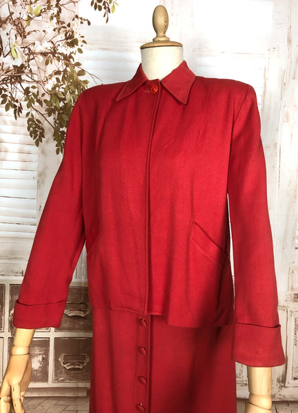 Exceptional Original 1940s Vintage Lipstick Red Swing Suit With Button Details