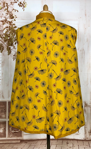 Incredible Mustard Yellow 1940s Short Swing Coat
