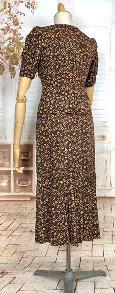 Super Rare 1930s Vintage Abstract Printed Brown Rayon Skirt Suit