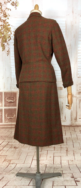 Amazing Original 1940s Volup Vintage Autumn Tone Rust Brown And Green Plaid Skirt Suit