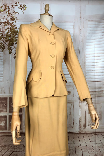 Exquisite Mustard Yellow 1940s Skirt Suit Petite