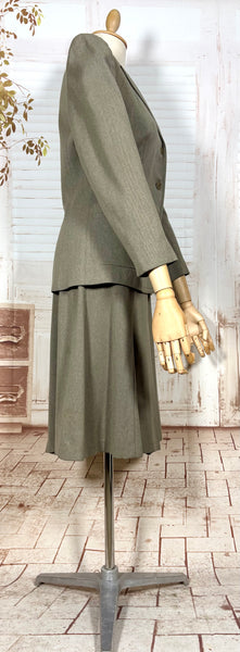 Late 1930s to Early 1940s Warm Grey Wool Skirt Suit – Fields of Milwaukee