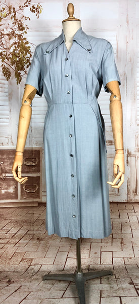 Original 1940s Volup Pinstriped Shirtwaister Dress With Sharp Dagger Collar
