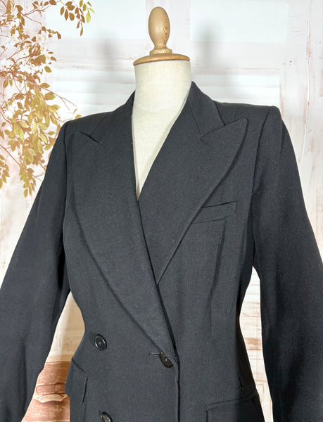 Classic Double Breasted Black 1940s Coat With Cinched Belt Back