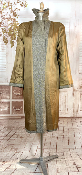 1940s Atomic Fleck Tweed Coat – Strong Shouldered Flecked Tweed Swing Coat