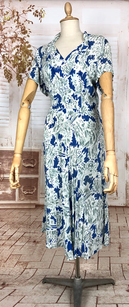 Wonderfully Vibrant Original 1940s Vintage Abstract Novelty Print Blue And White Rayon Dress