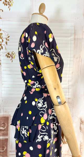1940s Navy Cold Rayon Novelty Print Dress – Dancing Figures & Abstract Dot Print