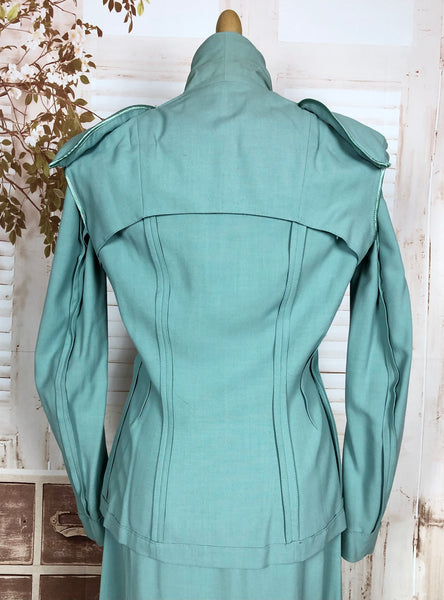 Insane Original 1940s Aqua Turquoise Summer Suit With Beautiful Buttons