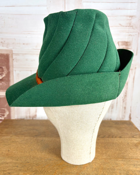 Super Rare Forest Green 1940s Fedora Hat With Red Suede Band