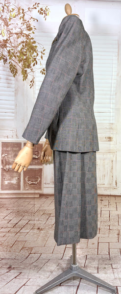 1940s Grey Checked Skirt Suit with Pink Overcheck & Button Detail