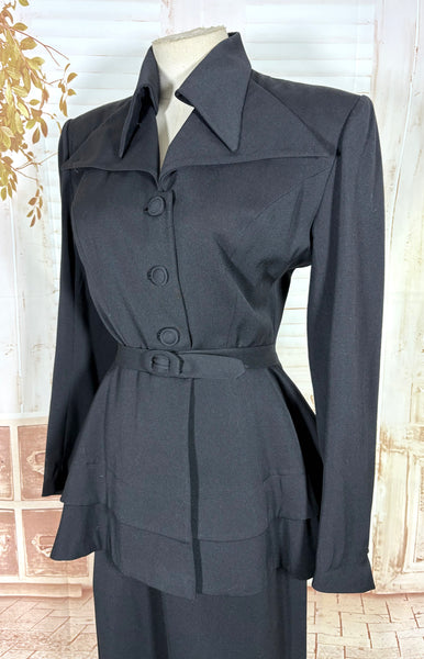 Exceptional Rare 1940s Black Label Lilli Ann Suit - Femme Fatale