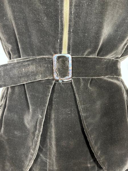 Unusual Chocolate Brown Velvet Late 1930s / Early 1940s Ski Sport Suit With Zip Front