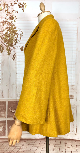 Incredible Mustard Yellow 1940s Short Swing Coat