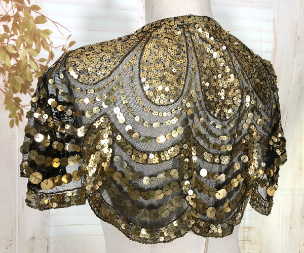 Exceptional 1930s Gold Sequin Eveningwear Capelet