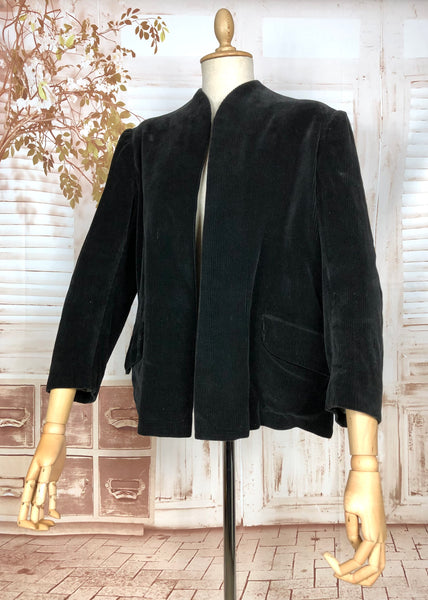 Fabulous Original 1940s Vintage Black Corduroy Swing Coat