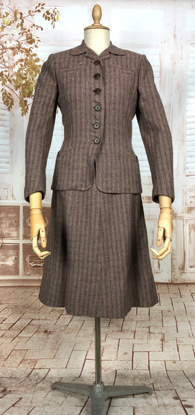 Beautiful 1940s Tweed Suit With V Pockets