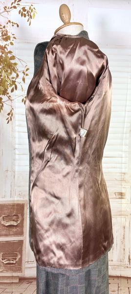 1940s Grey Checked Skirt Suit with Pink Overcheck & Button Detail