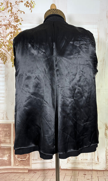 Exceptionally Rare 1940s Gold Lamé Embroidered Coat By Evalen