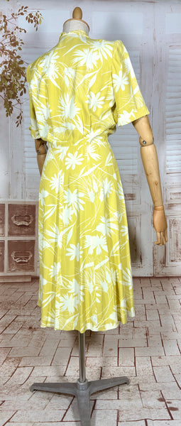 Stunning Chartreuse Abstract Floral Print 1940s Dress