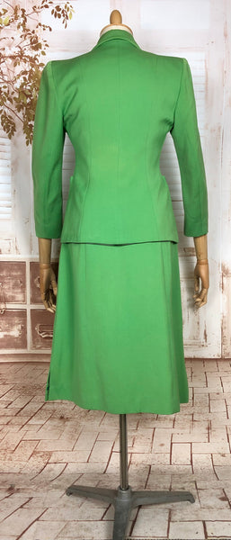 Stunning Apple Green Gabardine 1940s Suit With Button Details