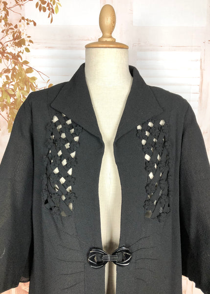 Elegant 1940s Volup Black Crepe Lightweight Coat With Lattice Detailing And Statement Buckle