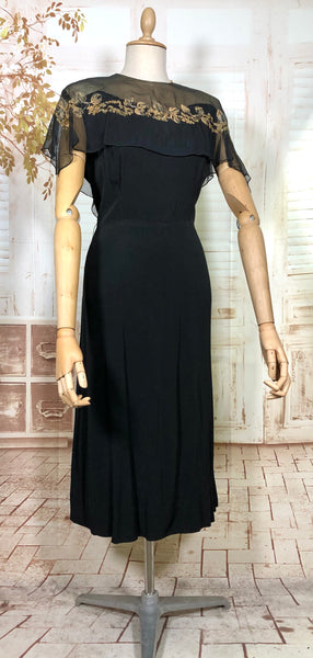 Exceptional Late 1930s / Early 1940s Caped Evening Dress