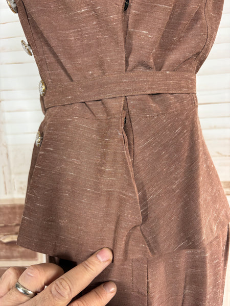 Lightweight 1940s Chocolate Brown Skirt Suit With Contrast Collar