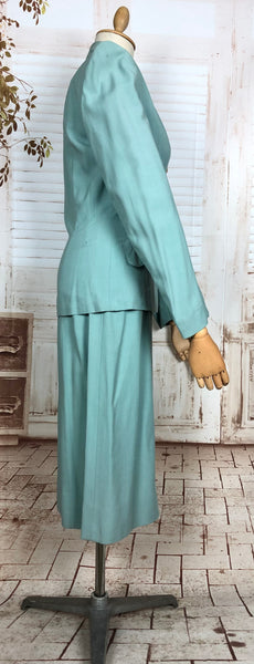 Insane Original 1940s Aqua Turquoise Summer Suit With Beautiful Buttons