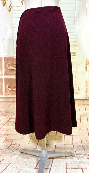 Magical 1940s Plum Purple Textured Suit With Spiderweb Buttons