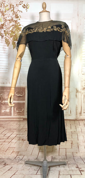 Exceptional Late 1930s / Early 1940s Caped Evening Dress