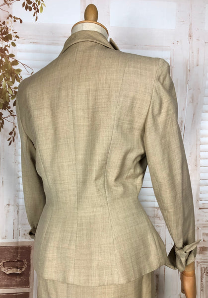 Beautiful Classic 1940s Vintage Cream Tan Summer Suit By Crestview California