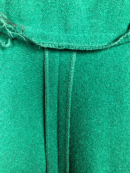 Stunning Emerald Green Volup Late 1940s / Early 1950s Wool Dress