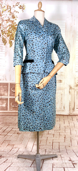 Late 1940s / Early 1950s Blue Print Dress Suit