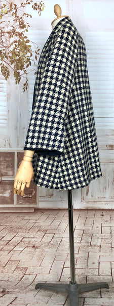 RESERVED FOR STEPHANIE - Fabulous Original 1940s Vintage Navy And Cream Plaid Swing Coat