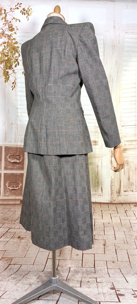 1940s Grey Checked Skirt Suit with Pink Overcheck & Button Detail